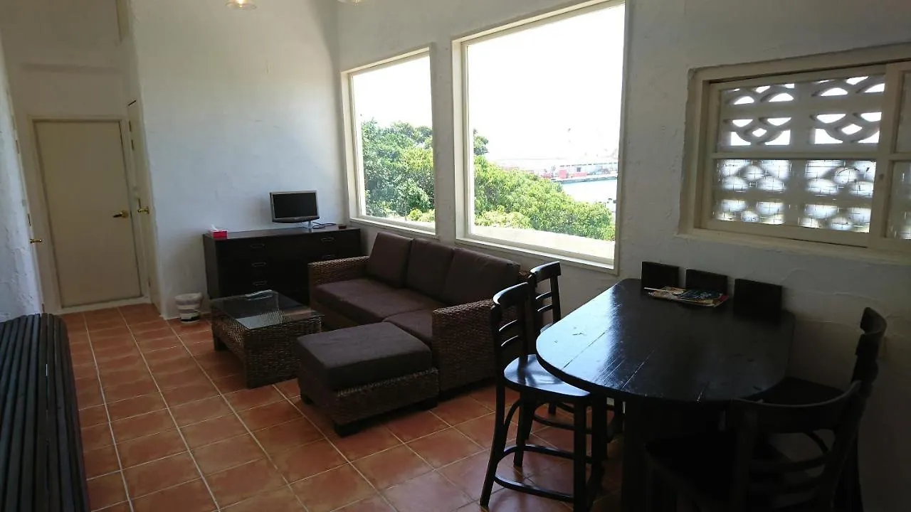 Saffi Villa Miyakojima  0*, Miyakojima (Okinawa) Japan